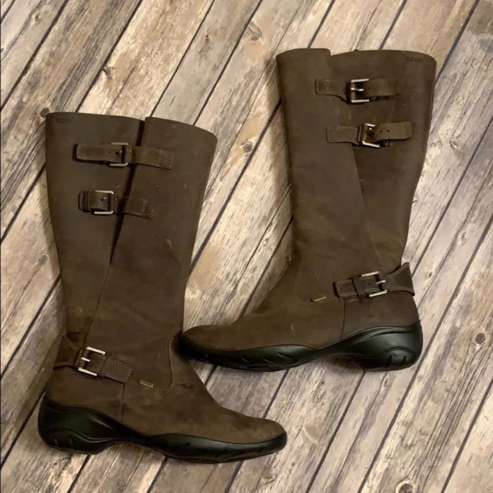 Ecco Nwot Rare! Leather Boots Hard To Find!!